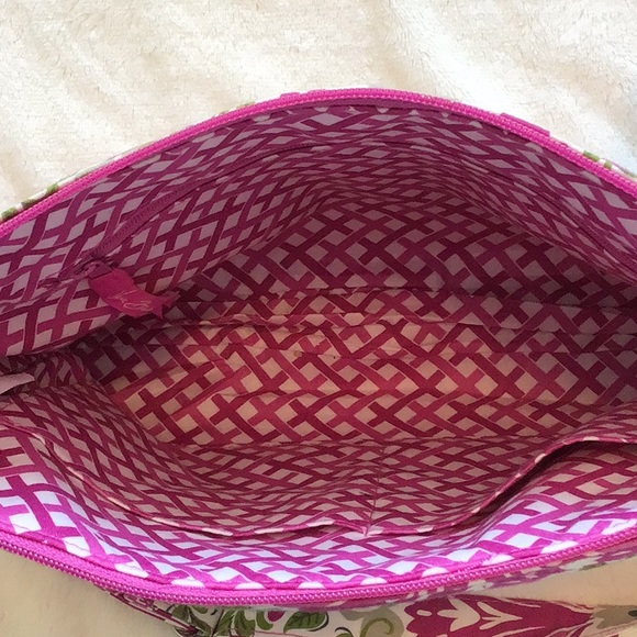 Vera Bradley vintage floral messenger bag 100% cotton, quilted pockets - Picture 10 of 15